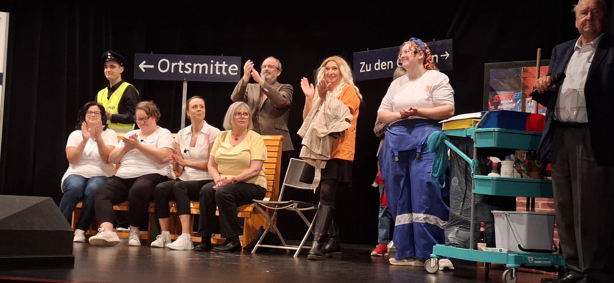 Alle Schauspieler in "Es fährt kein Zug nach Irgendwo"